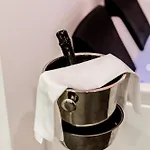 Bed & Breakfast Marenda - *